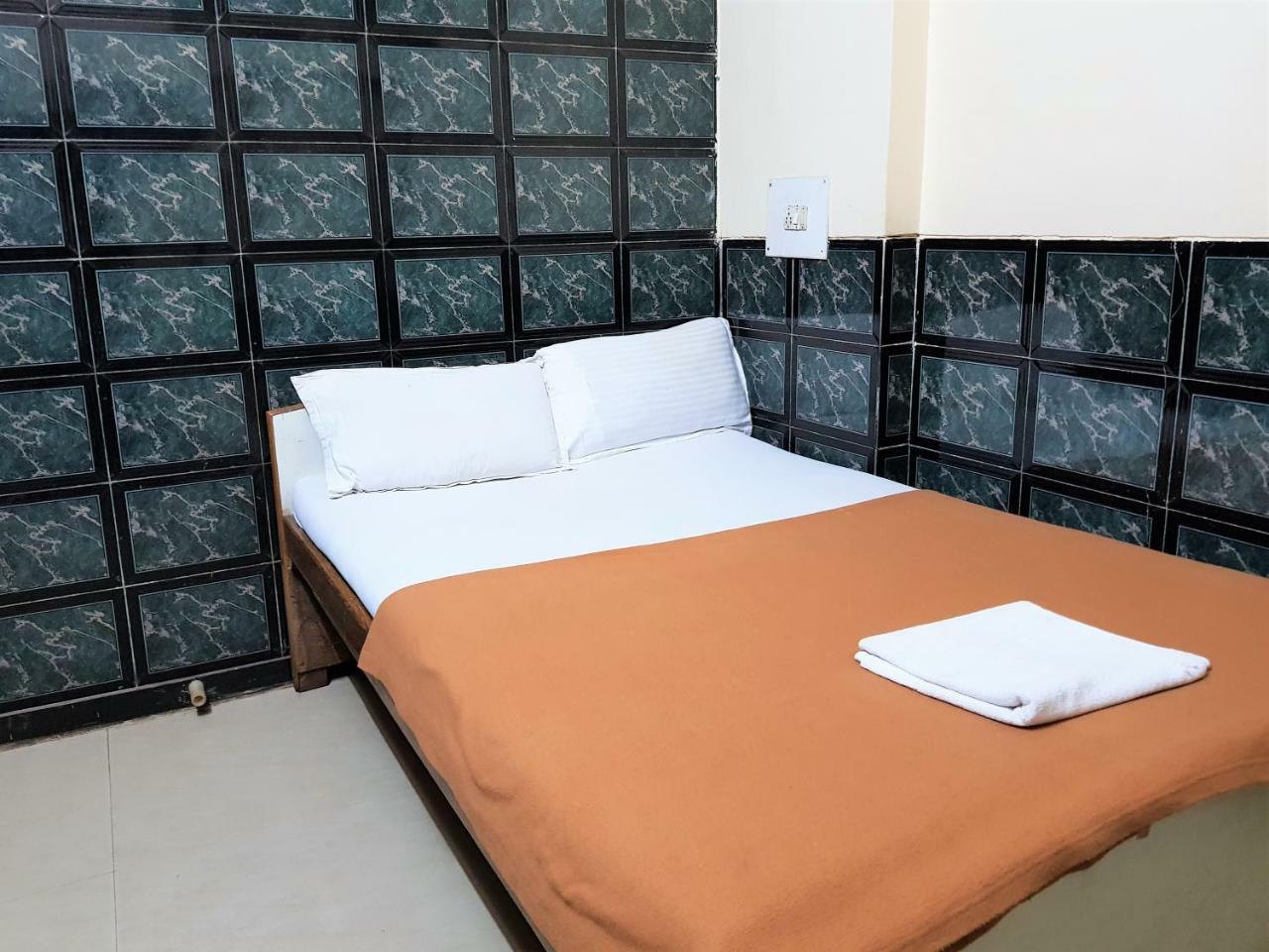 Hotel Hexa Metro Plaza Mumbai Exterior foto